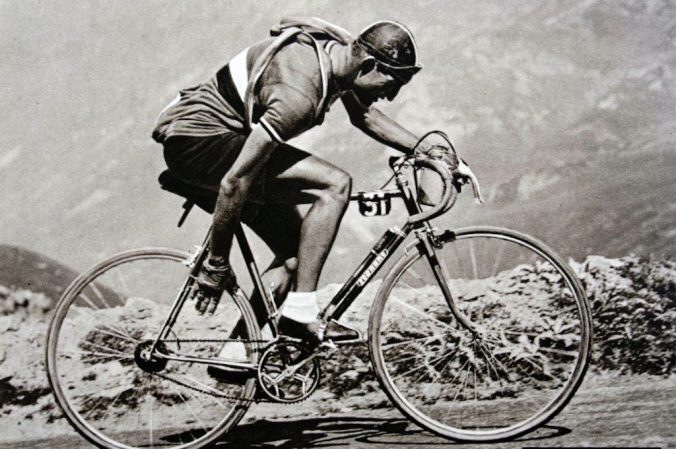 Gino-Bartali-Tour-de-France-1948-winner-Legnano-bike-Campagnolo-Cambia-Corsa-groupset